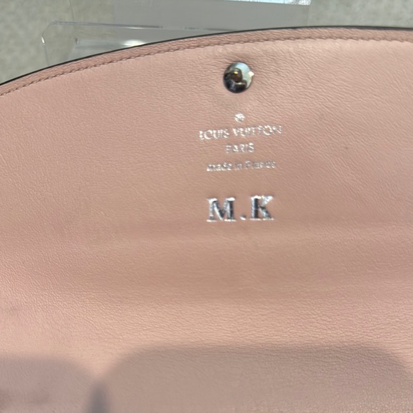 Louis Vuitton Blush Monogram Wallet - Picture 6 of 8